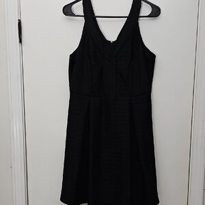 Elegant Black Sleeveless Dress